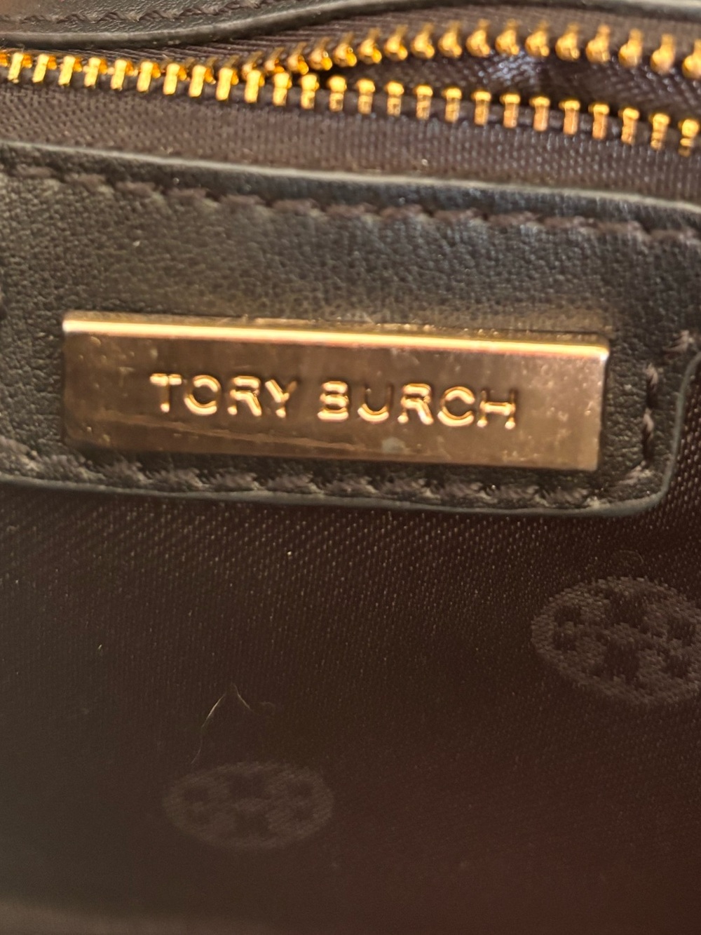 Tory Burch Isabella Clutch- Black Leather Logo Chain Crossbody - Picture 10 of 16